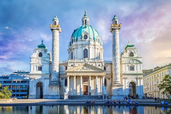 Private Audio Guided Walking Tour in Vienna