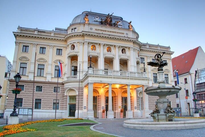 Private tour Vienna to Bratislava with English speaking driver