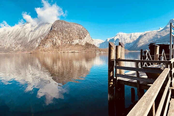 Private Day Tour from Salzburg to Mondsee, St. Gilgen & Hallstatt