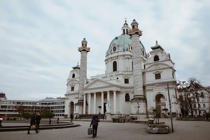 Baroque Beauty Professional Photoshoot at Karlskirche Vienna