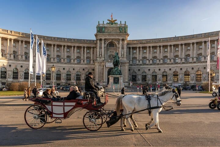 Royal Elegance A Photoshoot at Hofburg Palace