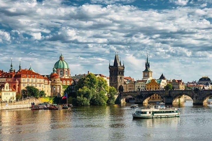 Private Tour to Prague from Vienna