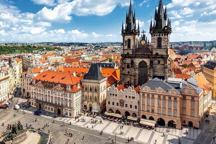 Private Tour to Prague from Vienna