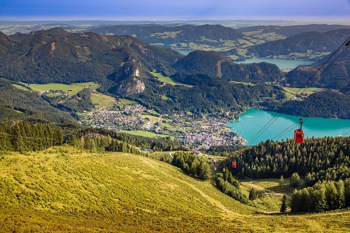 Private tour Salzburg - Mondsee - St. Gilgen with local driver