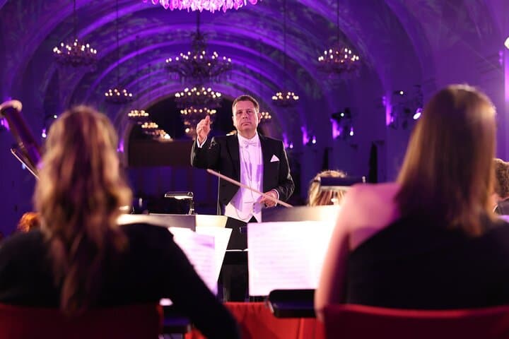 Evening at Schönbrunn Palace Vienna: 3-course Dinner and Concert