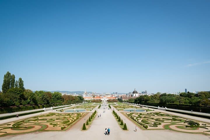 Upper Belvedere Palace Entrance and Live Guided Tour
