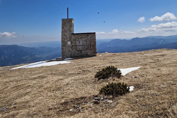 Vienna: Scenic Alpine Hiking Day Trip to Rax with Transfer