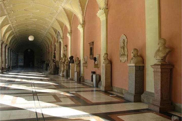 Fall in Love with Vienna in 2 Hours - Small Group