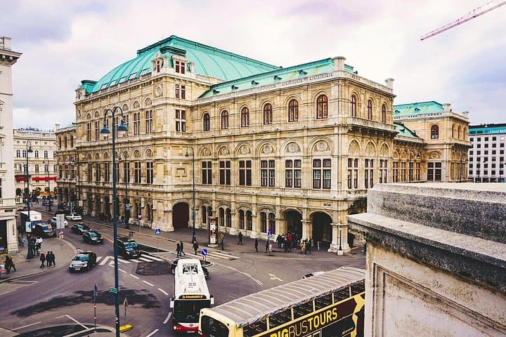 Imperial Treasury Ticket and City Sights Digital Tour in Vienna
