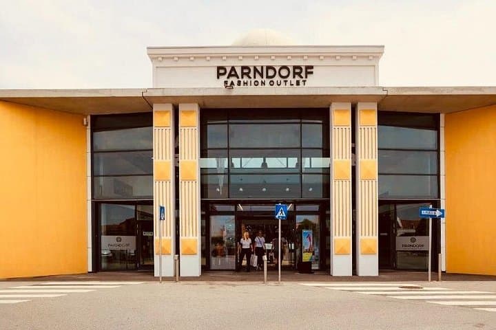 Private Shopping Tour Vienna Designer Outlet Parndorf