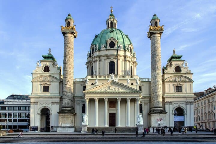 Vienna Day Trip: Explore Bratislava & Budapest with a Guide