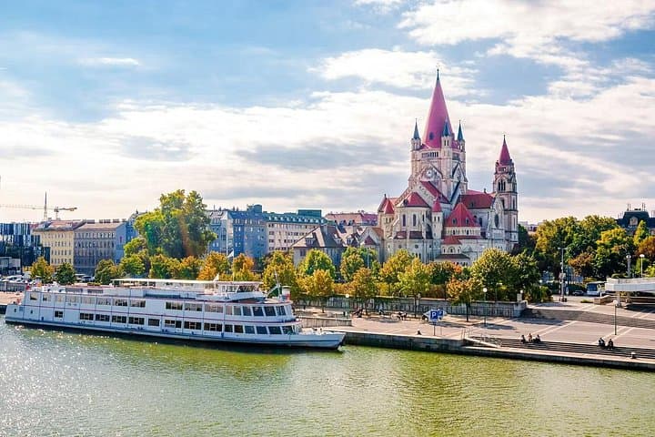 City Sightseeing Cruise on Danube Canal