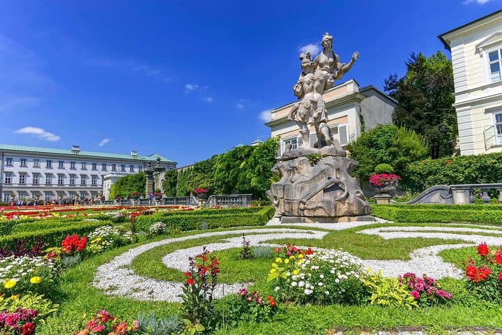 Salzburg Walking Tour with Audioguide on Your Smartphone