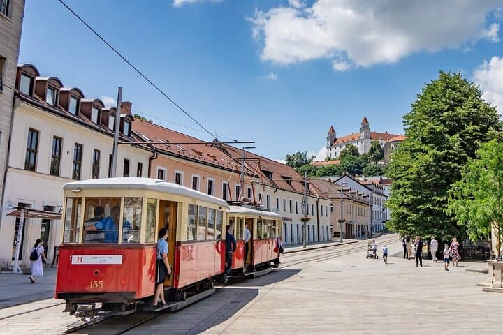 Bratislava Day Tour from Vienna Small Group (Car Transfer 1-way)