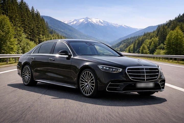 Private transfer from Salzburg hotel to Hallstatt