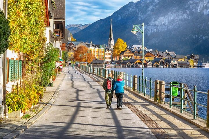 Salzburg & Hallstatt Guided Day Trip from Vienna