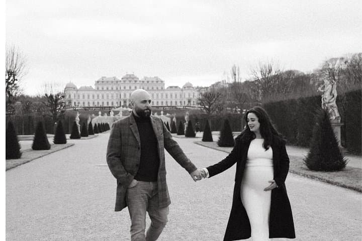 Vienna Photoshoot Experience with a Professional Photographer