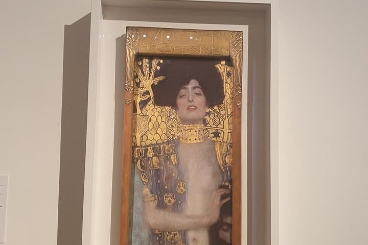 Gustav Klimt in Belvedere Art Historical and Secession