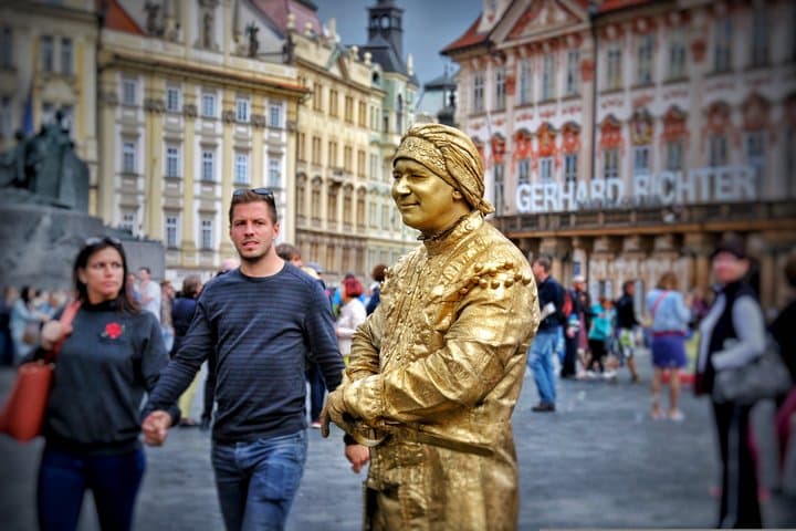 Vienna to Prague Private Day Trip with Local Guide & Transfer