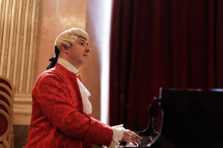 The 90 minutes of opera