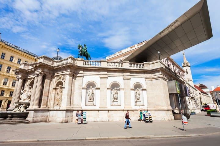Vienna Scavenger Hunt & Highlights Self-Guided Walking Tour