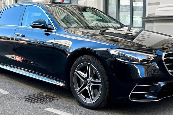 Vienna Airport Transfers