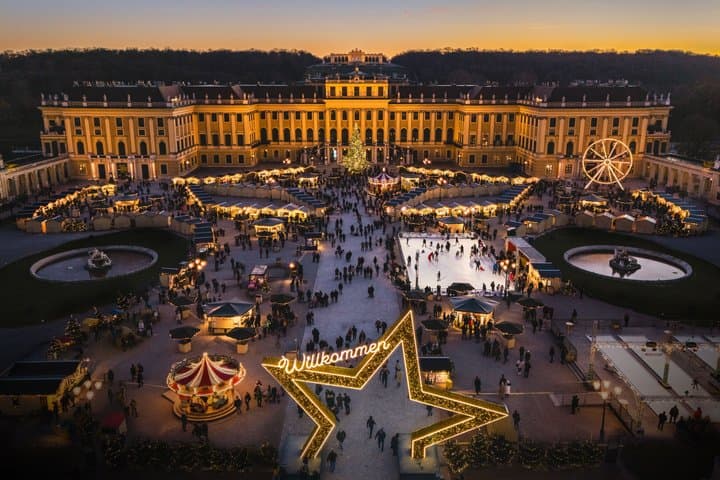 Christmas at Schönbrunn Palace Vienna: Classical Concert and Christmas Market