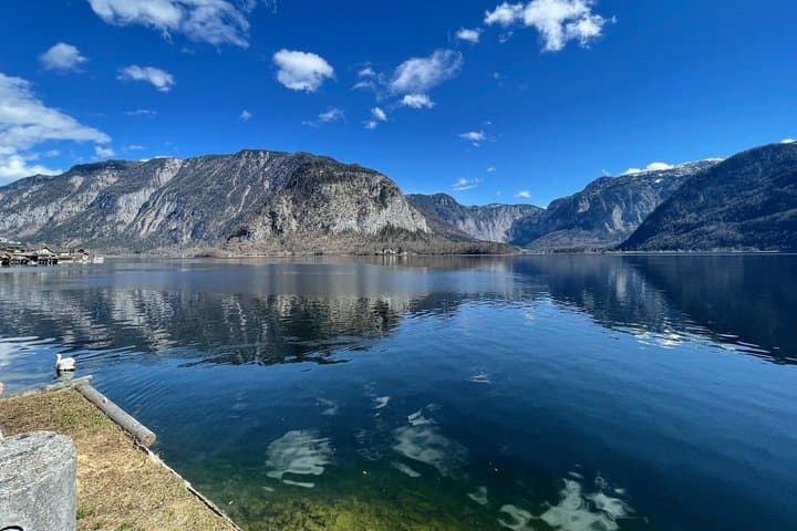 Private Tour to Wachau Valley Salzburg and Hallstatt
